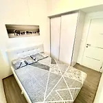Apartment Niko - Big With Stunning Sea View And Pool Banjole