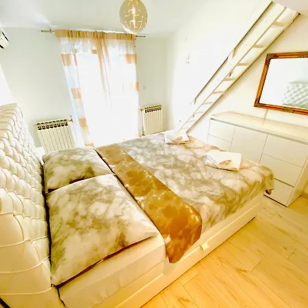 Niko - Big With Stunning Sea View And Pool