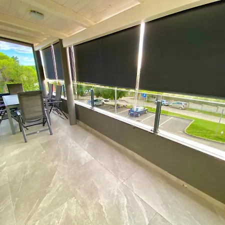 Apartment Niko - Big With Stunning Sea View And Pool *