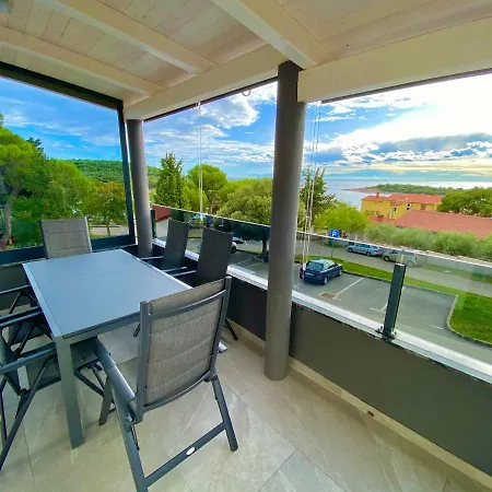 Niko - Big With Stunning Sea View And Pool *