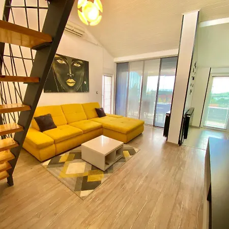 Niko - Big With Stunning Sea View And Pool *