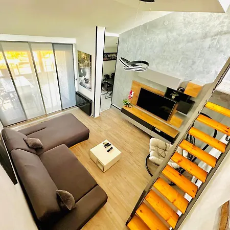 Niko - Big With Stunning Sea View And Pool Apartment