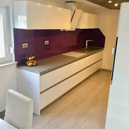 Apartment Niko - Big With Stunning Sea View And Pool Banjole